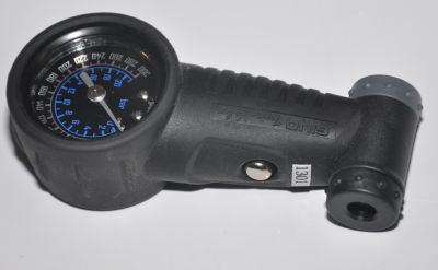 Манометр Giyo GG-04 GG04